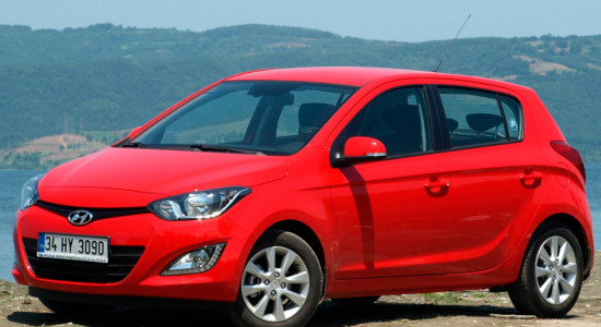 Подробное рассмотрение Hyundai i20 (2008-2014) с фотографиями Hyundai i20 (2008-2014) на IronHorse.ru ©