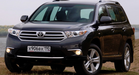 Подробное рассмотрение Toyota Highlander 2 (2007-2014) с фотографиями Toyota Highlander 2 (2007-2014) на IronHorse.ru ©