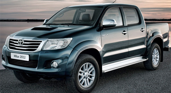 Подробное рассмотрение Toyota Hilux (2005-2015) с фотографиями Toyota Hilux (2005-2015) на IronHorse.ru ©
