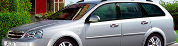 Подробное рассмотрение Chevrolet Lacetti (универсал) с фотографиями Chevrolet Lacetti (универсал) на IronHorse.ru ©