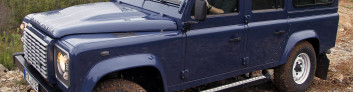Подробное рассмотрение Land Rover Defender 110 с фотографиями Land Rover Defender 110 на IronHorse.ru ©