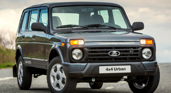 Подробное рассмотрение Lada 4x4 Urban (Нива) с фотографиями Lada 4x4 Urban (Нива) на IronHorse.ru ©