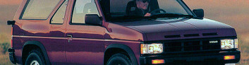 Nissan Terrano I (1985-1995) на IronHorse.ru ©