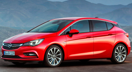 Подробное рассмотрение Opel Astra K (2016) с фотографиями Opel Astra K (2016) на IronHorse.ru ©