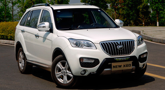 Подробное рассмотрение Lifan X60 (2015-2016) с фотографиями Lifan X60 (2015-2016) на IronHorse.ru ©