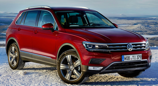 Подробное рассмотрение Volkswagen Tiguan 2 (2017) с фотографиями Volkswagen Tiguan 2 (2017) на IronHorse.ru ©