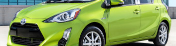 Подробное рассмотрение Toyota Prius C с фотографиями Toyota Prius C на IronHorse.ru ©