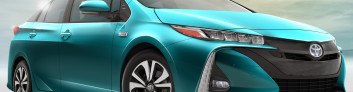 Подробное рассмотрение Toyota Prius Prime с фотографиями Toyota Prius Prime на IronHorse.ru ©