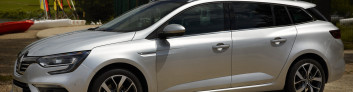 Подробное рассмотрение Renault Megane 4 Estate (2017-2018) с фотографиями Renault Megane 4 Estate (2017-2018) на IronHorse.ru ©