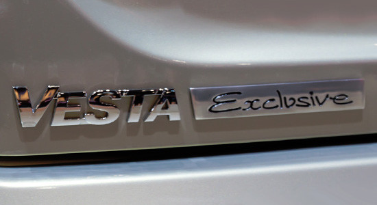 Подробное рассмотрение Lada Vesta Exclusive с фотографиями Lada Vesta Exclusive на IronHorse.ru ©