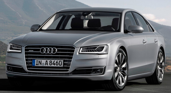 Подробное рассмотрение Audi A8 (2017-2018) с фотографиями Audi A8 (2017-2018) на IronHorse.ru ©