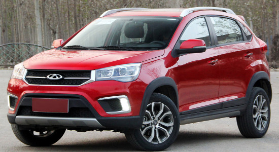Подробное рассмотрение Chery Tiggo 2 с фотографиями Chery Tiggo 2 на IronHorse.ru ©
